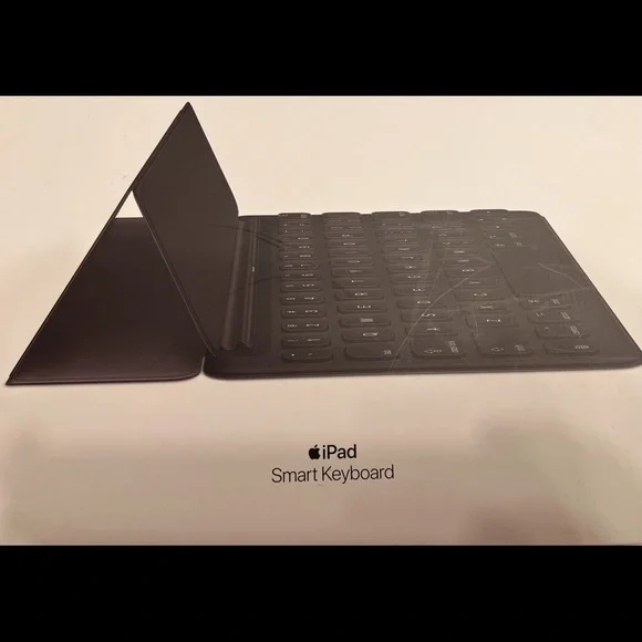 Apple Smart Keyboard for Gen 7,8,9 . …. Never Used