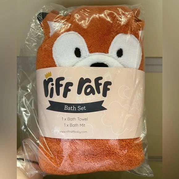 Hooded Towel - Riff The Fox