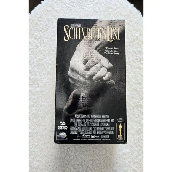 Schindlers List (VHS, 1997, 2-Tape Set)