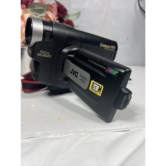 JVC GR-AXM210U Camcorder Not Tested Parts Only‎