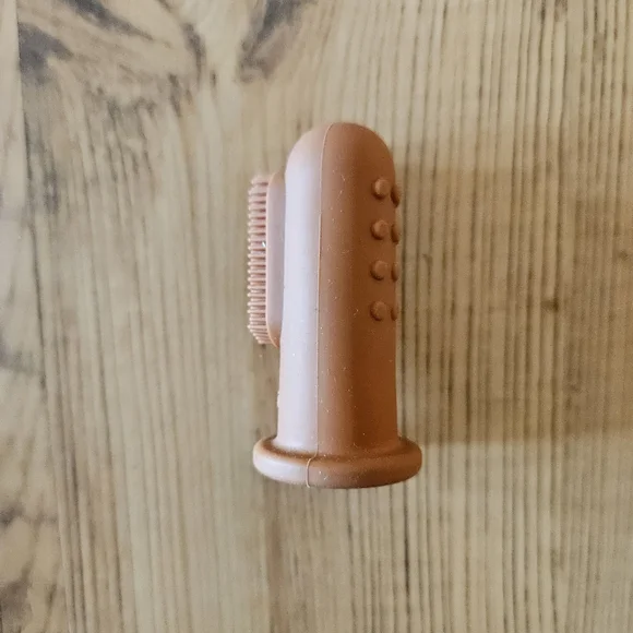 Mushie Baby Finger Toothbrush