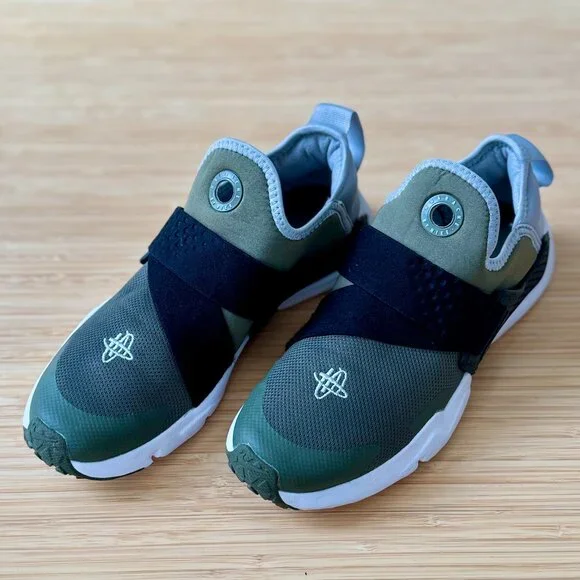 Nike Huarache Extreme GS Slip On Shoes, Olive Green, Size 3Y