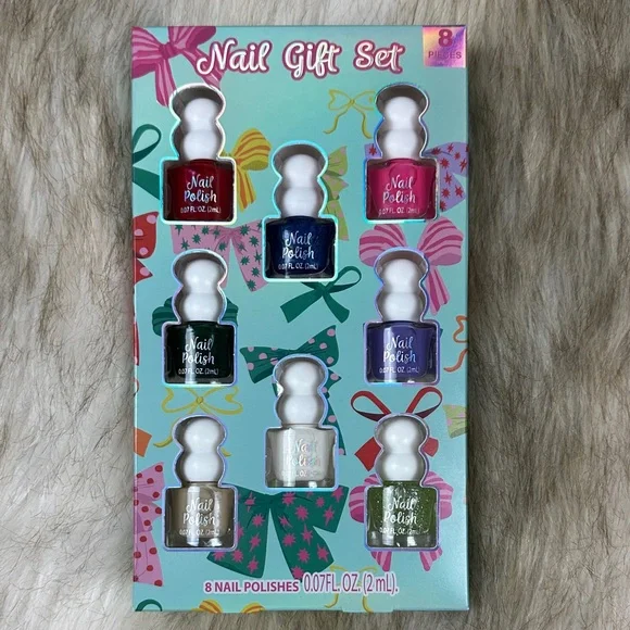 Kids Nail Polish Gift Set – 8 Piece – New