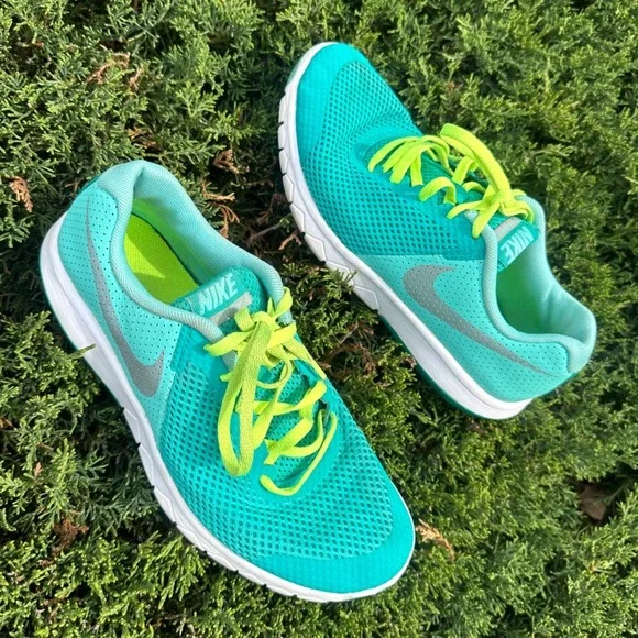 Nike Flex Experience RN 5 Athletic Shoes Big Kid Size 5Y Hyper Turquoise Volt