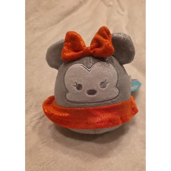 Disney 100 Minnie Mouse Squishmallow 5