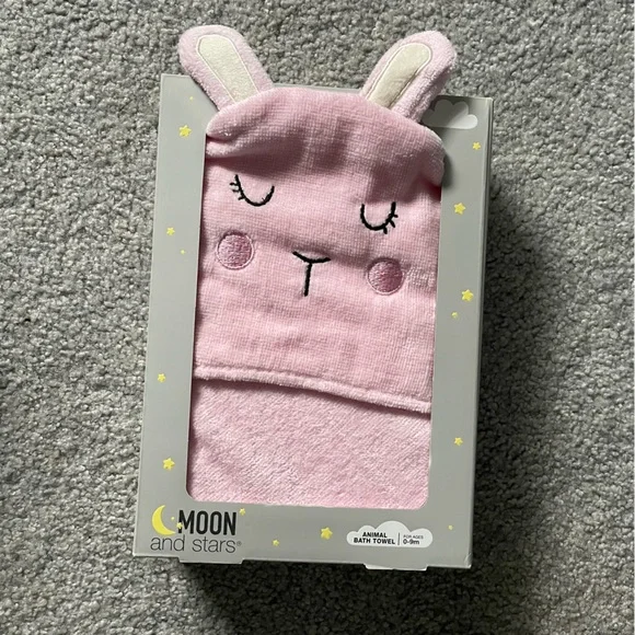 NIB Hooded Bunny Bath Towel
