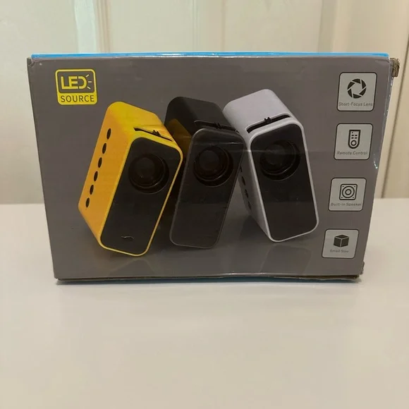 LED mini projector