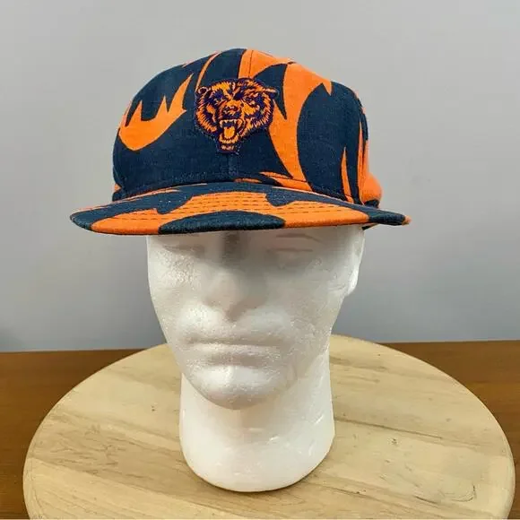 ZUBAZ VTG NFL CHICAGO BEARS STRIPED STRAPBACK MENS HAT‎ AOP MADE IN USA
