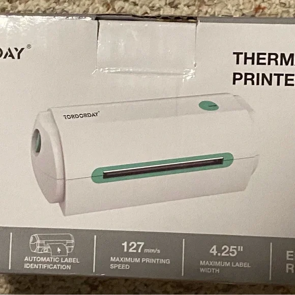 White and Green Label Maker for Office Use