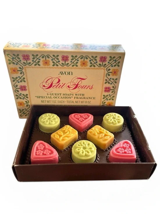 Avon Petit Fours Guest Soaps | Circa 1975