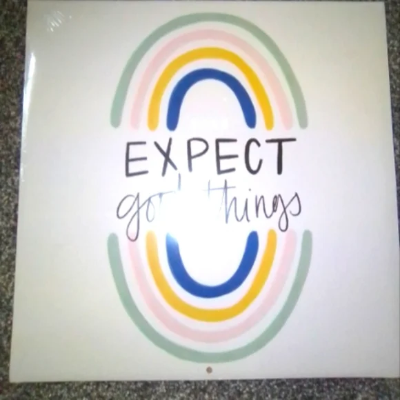 Expect good things 2025 callender BRand NEw in plastic. Cute sayings