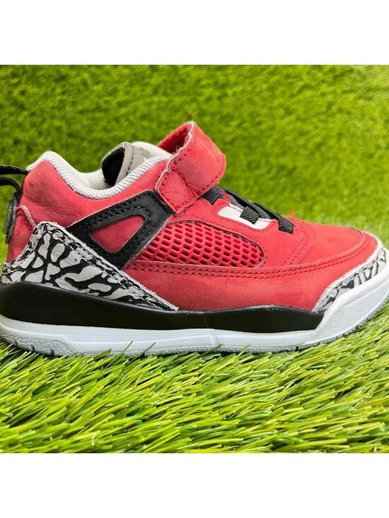 Nike Air Jordan Spizike Low Boys Size 11C Red Athletic Leather Shoes Sneakers