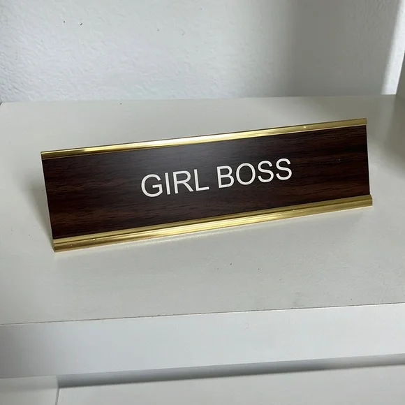 Girl Boss desk sign