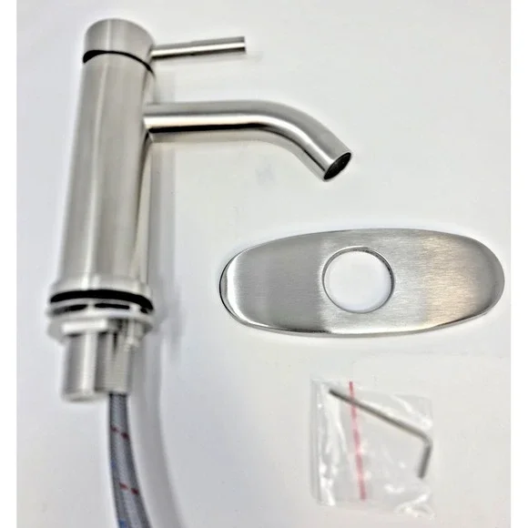 Danska Modern Bathroom Faucet Satin Single Handle One-Hole DK US B01 SP NIB