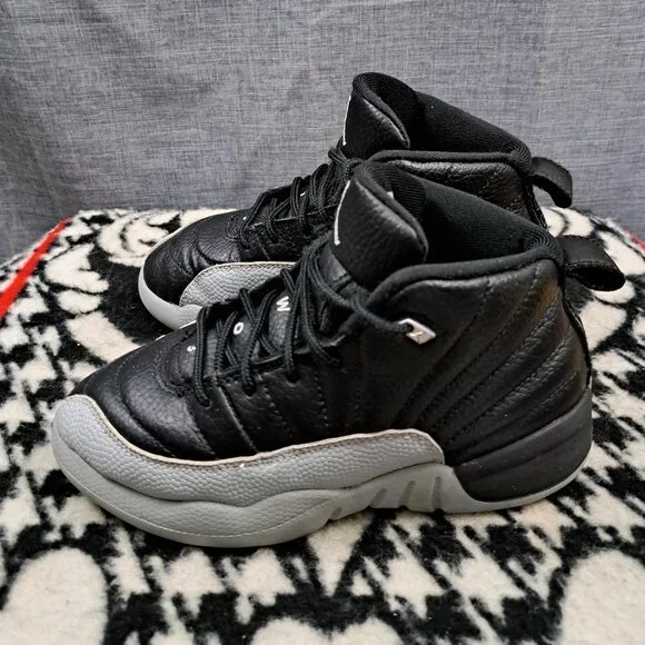 %Size 1 Youth NIKE Air Jordan 12 Retro Playoffs Black AJ5
