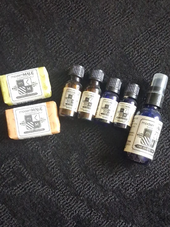 modernMALE Shaving Set with Oils and Soaps - Yellow, Orange, Amber, Blue