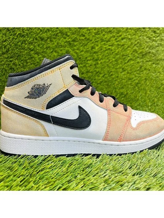 Nike Air Jordan 1 Mid SE Girls Size 6.5Y Pink White Basketball Shoes Sneakers