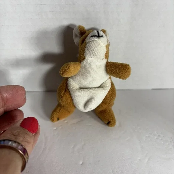 Kangaroo‎ Stuffed Animal Key Chain. Super Cute