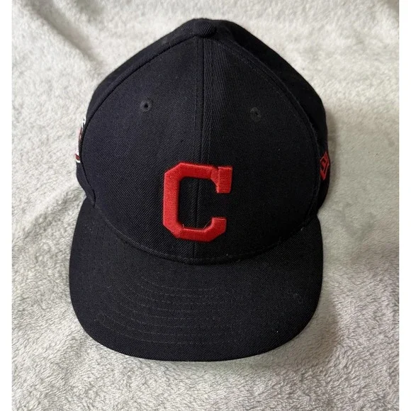 New Era 9FIFTY Cleveland‎ Indians Chief Wahoo Snapback Hat M/L Navy MLB