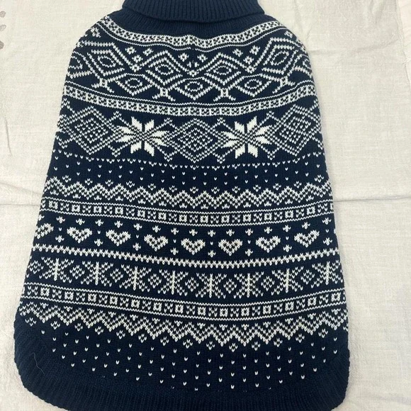 Navy and‎ white Christmas dog sweater