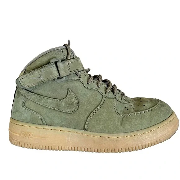 Nike Air Force 1‎ High Olive Dark Gum Size 3Y Youth Suede Kids Green Shoes