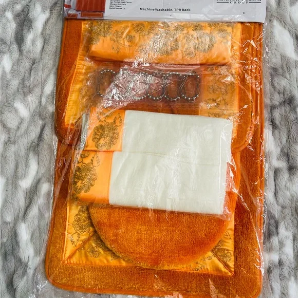 Elegant Orange Bath Accessory Set