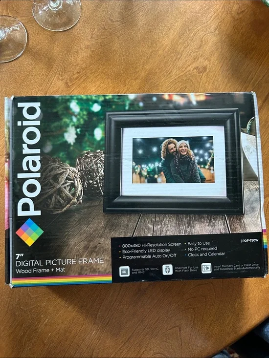 New in Box Polaroid Black and White 7