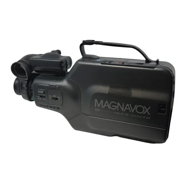 Magnavox CVK300AV01 VHS Movie Maker Camcorder 1989 w/ Manual Battery AS-IS