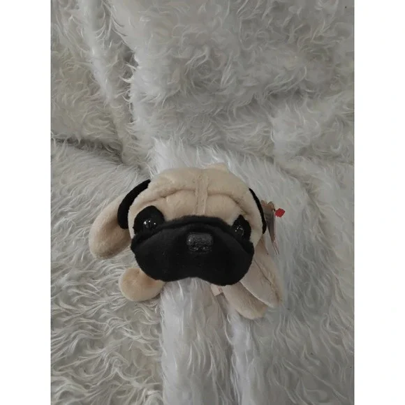 Ty Beanie Baby Pugsly Pug Dog Plush Toy 1996 Red Tag