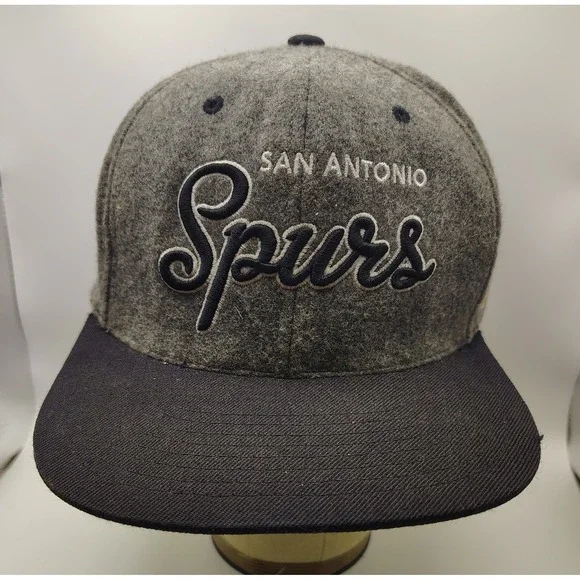 Mitchell Ness San Antonio Spurs Hardwood Classics Wool‎ Snapback Hat Gray Black