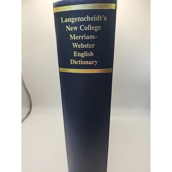 Langenscheidt's New College Merriam-Webster English Dictionary