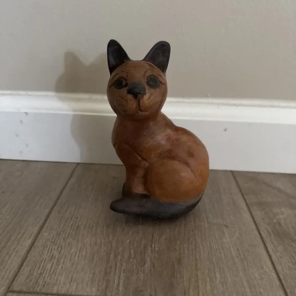 Vintage MCM Wood Sitting Cat Black Ears Tail‎ Paws Green Eyes 6