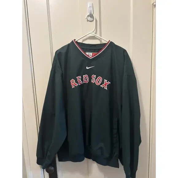 Nike Team Boston Red Sox Pullover Men's XL Center Swoosh St. Patrick's Day Green