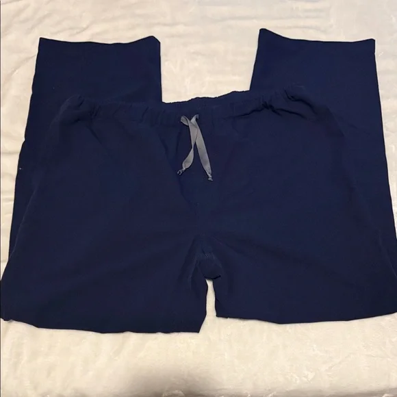 FIGS Technical Collection Scrub Pants SizeM NavyBlue Style FM4500 Straight Leg