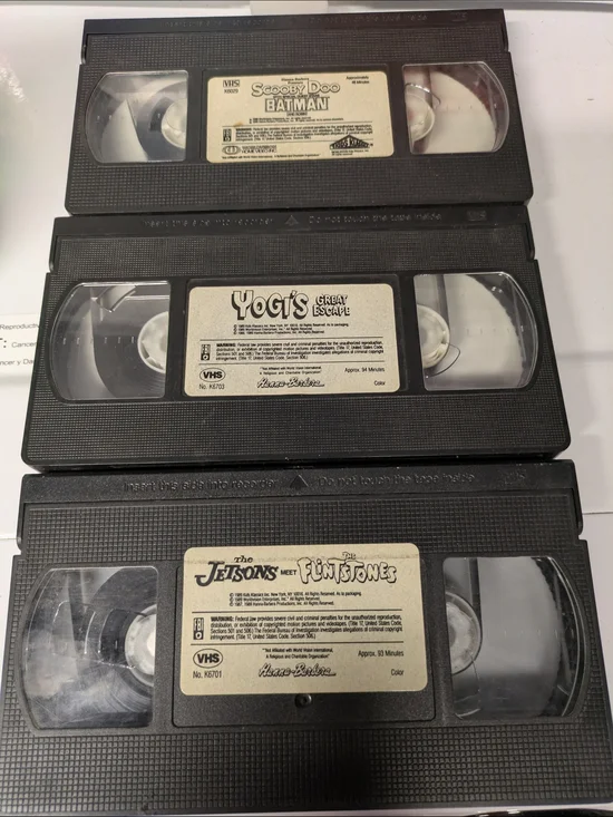 Vintage Cartoon VHS Tapes - Scooby Doo, Yogi Bear, Jetsons/Flintstones