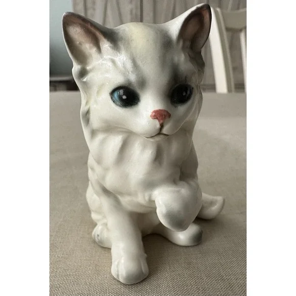 Vintage Lefton Japan Cat Figurine Ceramic Kitten Mid Century Decor Collectible‎