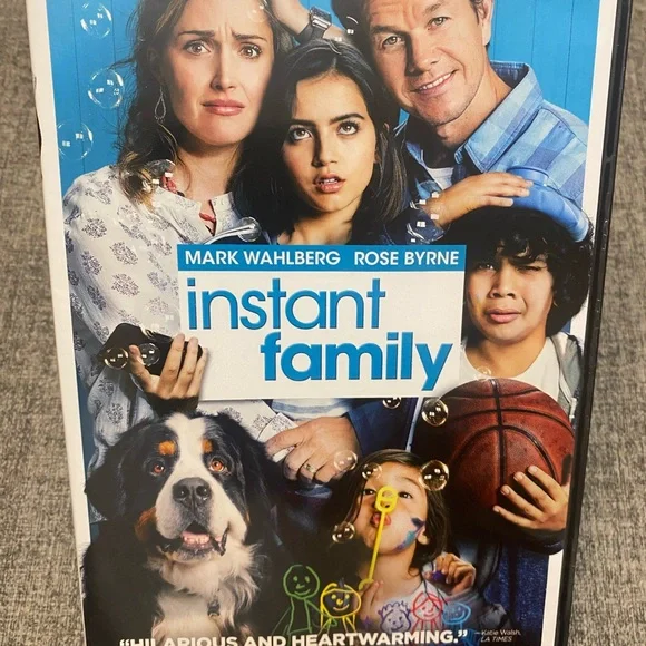 Instant Family Blu-ray