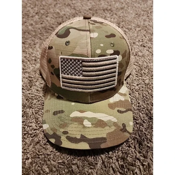 Dewalt‎ Camo With American Flag Snapback Mesh Trucker Cap One Size
