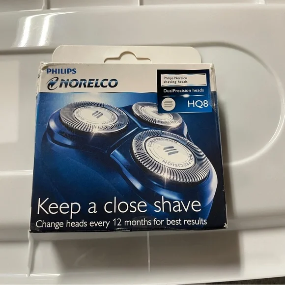 NEW IN BOX Philips Norelco HQ8 DualPrecision Heads - Blue‎ and White