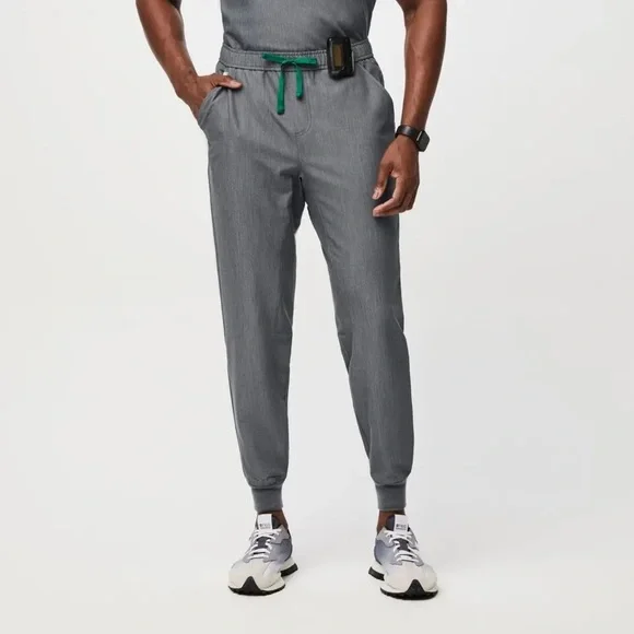 FIGS Men’s Gray Tansen Jogger Scrub Pants Size M