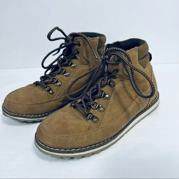 The Children's Place Boys Lace Up Hi Top Boots‎