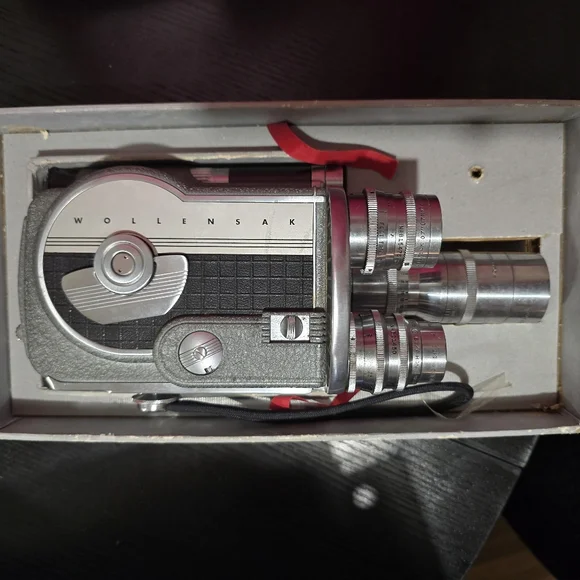 Wollensak 93 Turret 16mm Vintage Movie Camera W/ Original Box & Manual UNTESTED