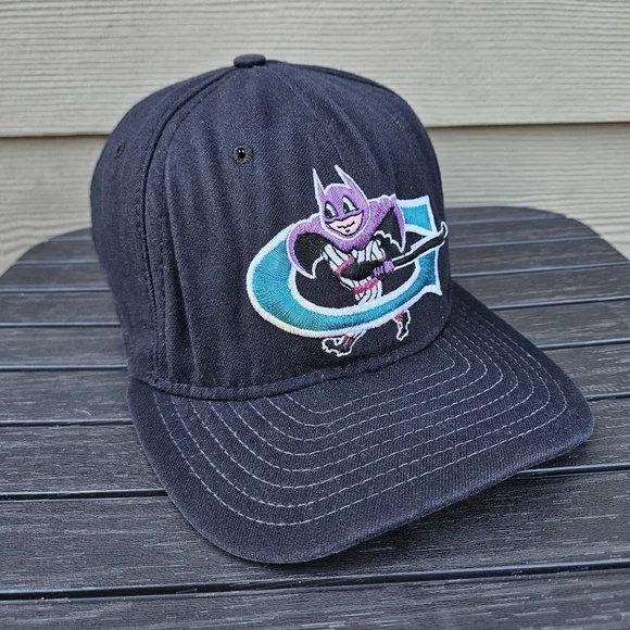 VTG NEW ERA GREENSBORO BATS MINOR LEAGUE BASEBALL MiLB CAP HAT Made in USA