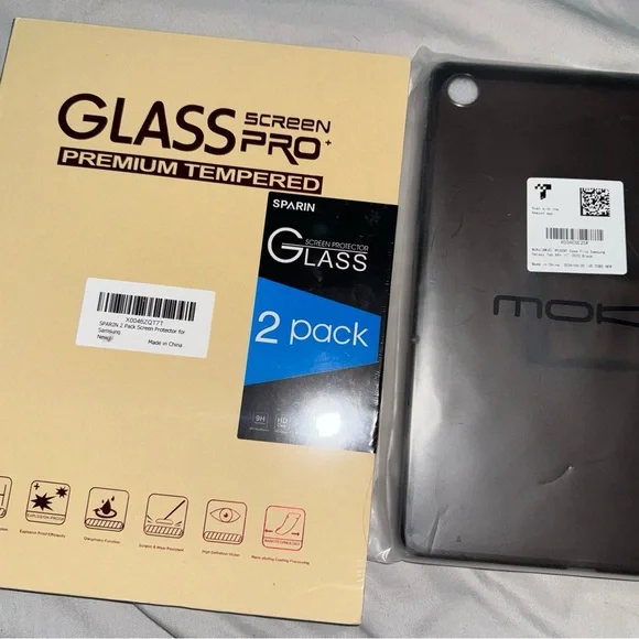 Case and screen protector Galaxy Tab A9 plus