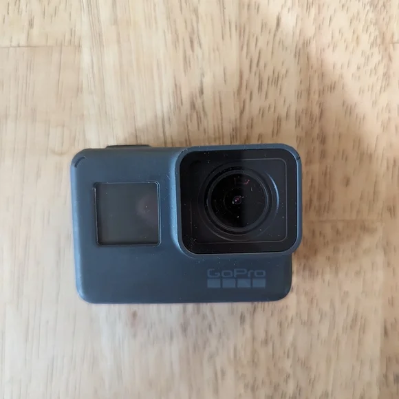 GoPro Hero 5 Black w/ Carrying Case & Accessories