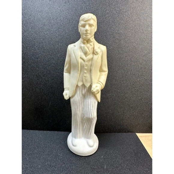 Vintage Avon Proud Groom Sweet Honesty Decanter Bottle (Empty)