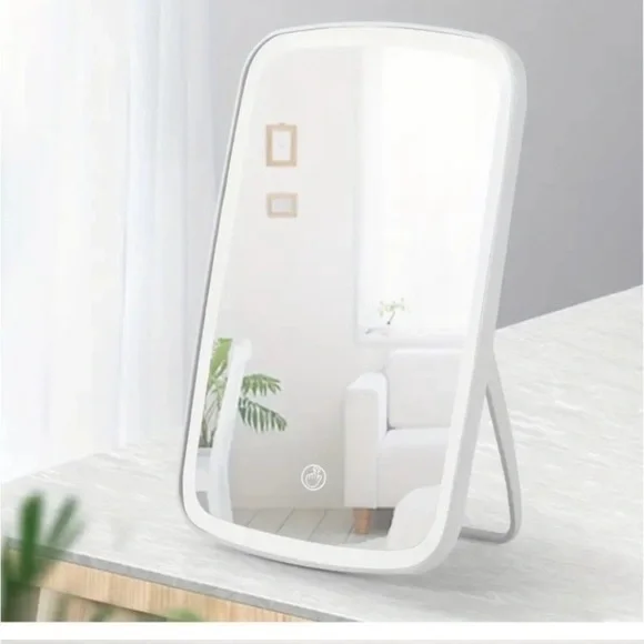 NWT LED Table Mirror white usb port plugin.