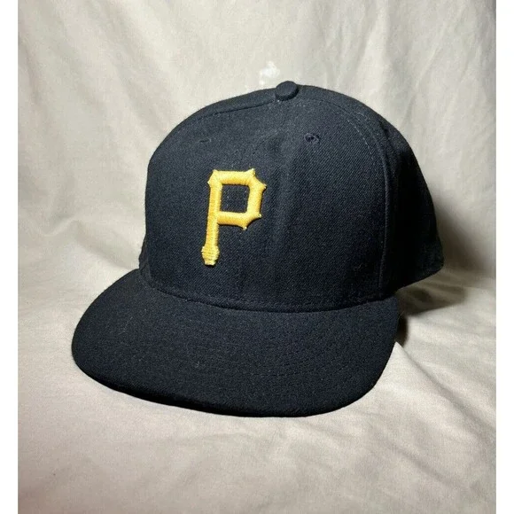 Pittsburgh Pirates - New Era 59Fifty Authentic Collection Fitted Hat Size 7 1/2