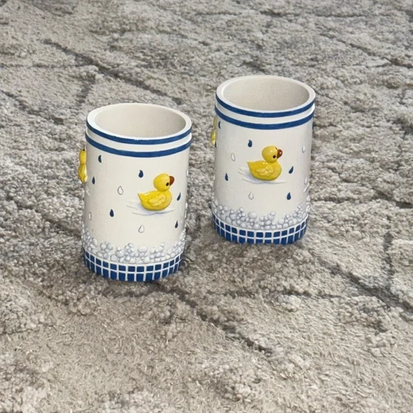 Ducklings in the Rain Cups set of (2) 3.5”x4.5” each Resin toothpaste toothbrush