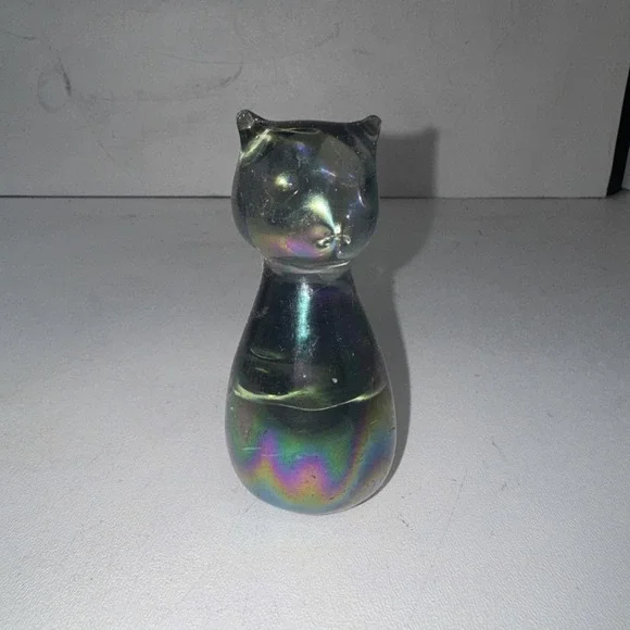 Vintage Mexican Iridescent Blown Glass Cat Figurine – Tonala Style 3.5